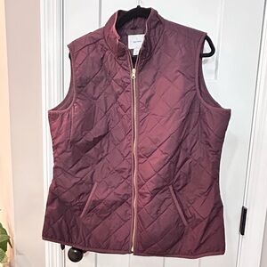 Old Navy Women's Quilted Vest - Deep Red
